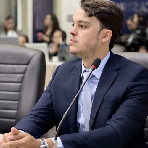 PROJETO DE LEI DO VEREADOR BRIVALDO MARQUES É APROVADO E CRIA CAMPANHA PERMANENTE CONTRA O ABANDONO AFETIVO DE IDOSOS EM MACEIÓ