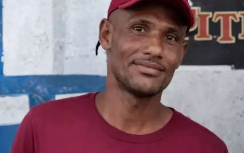 Dono de bar é morto a tiros dentro do próprio estabelecimento em Penedo; suspeito fugiu