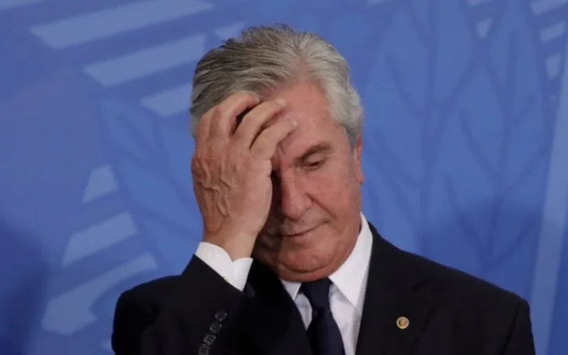 Moraes cobra explicação sobre tornozeleira e ameaça mandar Collor pra prisão