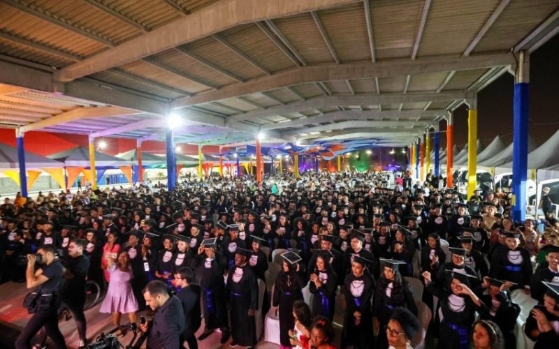 Prefeitura de Maceió realizará formatura de 1.500 alunos do 9º ano, no dia 15 de dezembro