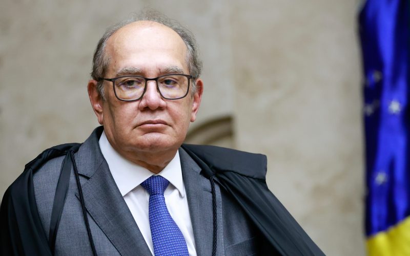 Gilmar critica voto de Fux para absolver Bolsonaro: “Incoerências”