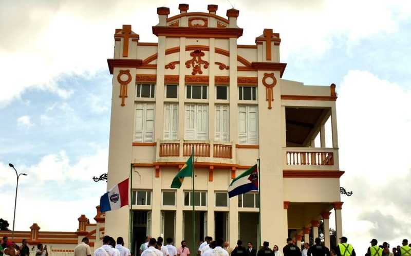 Cidade do interior de Alagoas com 11 mil habitantes firma contratos de mais de R$ 5 milhões para eventos