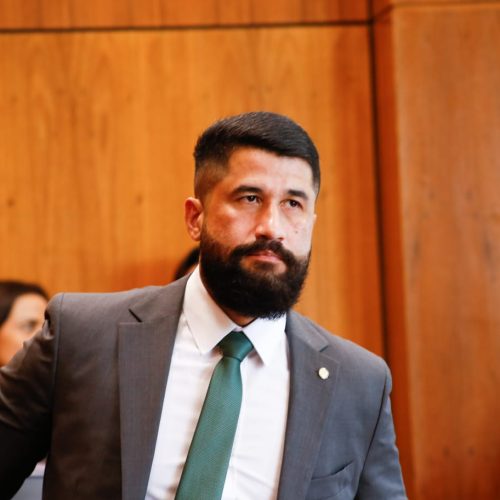 Deputado Fabio Costa conhece em missão oficial, modelo de segurança que derrotou o crime organizado