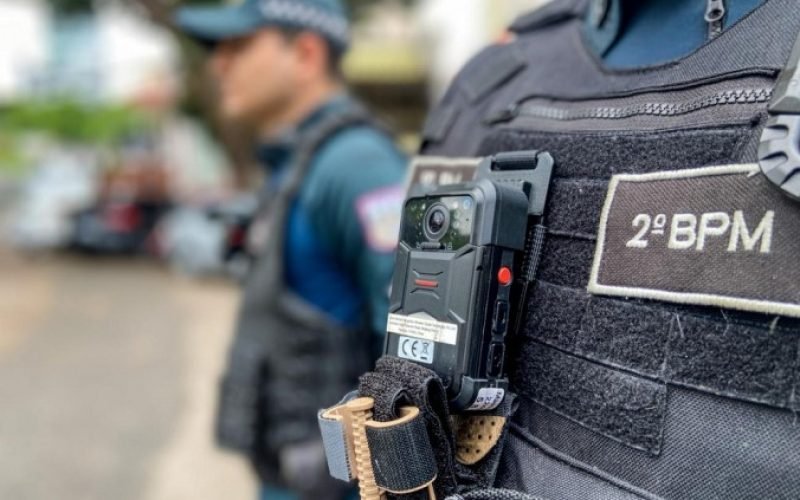STJ anula prisão por tráfico após analisar câmeraas corporais da PM e identificar confissão sob tortura
