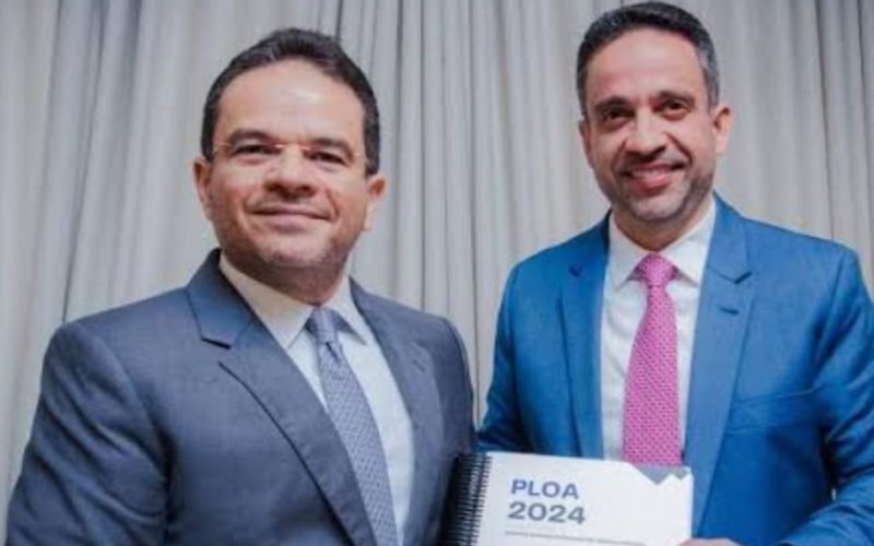 No apagar das luzes, Assembleia aprova empréstimo de R$ 900 milhões a Paulo Dantas