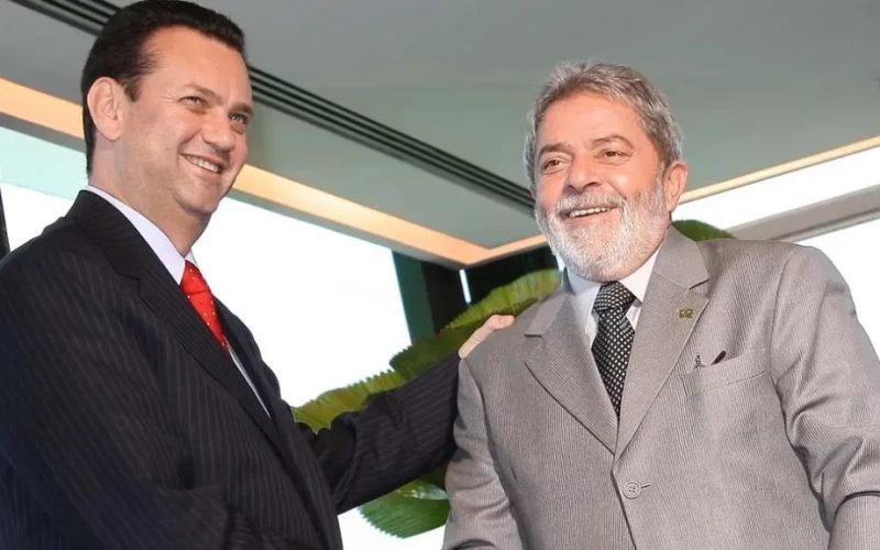 PSD deve permanecer com Lula em 2026, apesar da proximidade com Tarcísio
