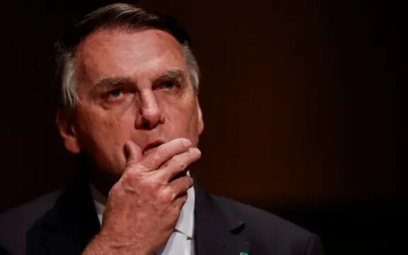 Com foco no indulto, Bolsonaro vê eventual prisão pelo stf como oportunidade eleitoral