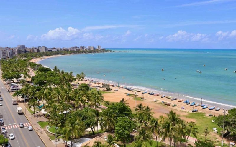 Site mostra que mar de Alagoas é o mais verde e lindo do Brasil