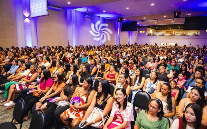 Prefeitura de Maceió entrega certificados a mil mulheres do Banco da Mulher Empreendedora