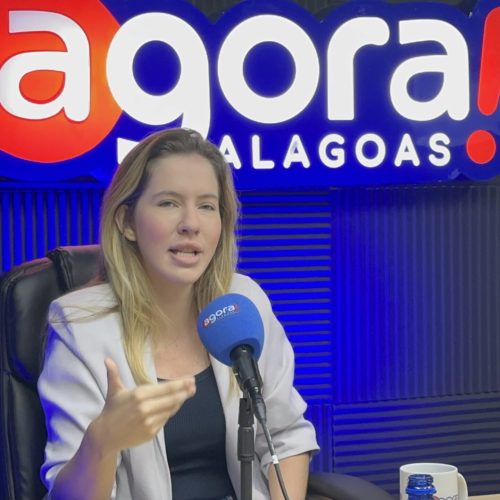 Cibele Moura dialoga com representantes dos food trailers e defende melhores condições para o setor