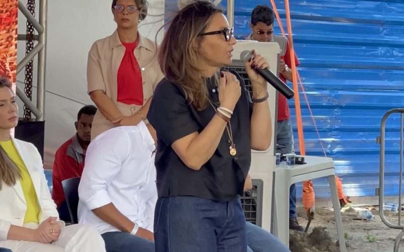 “Não tenho cargo, mas tenho boca para falar”, diz Janja em evento em Maceió