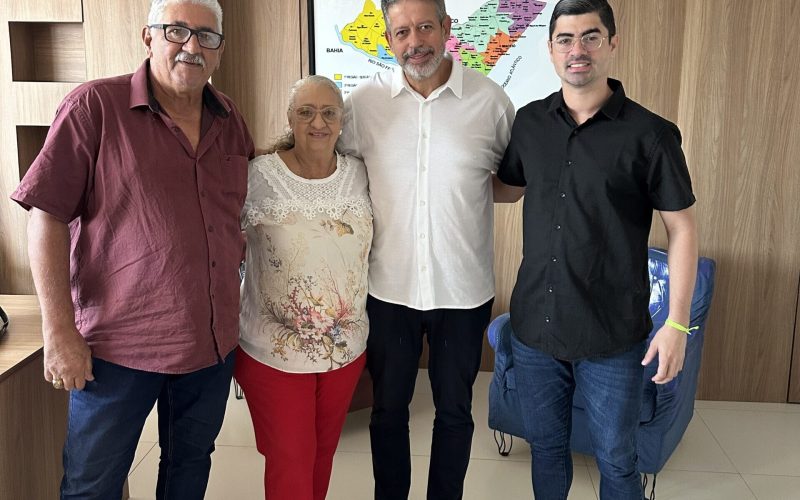 Leopoldina Amorim e Victor Pedrosa anunciam apoio a Arthur Lira em sua caminhada ao Senado