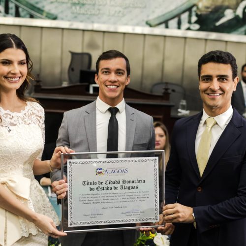 ALE concede Título de Cidadã Honorária à primeira-dama de Maceió, Marina Cândia