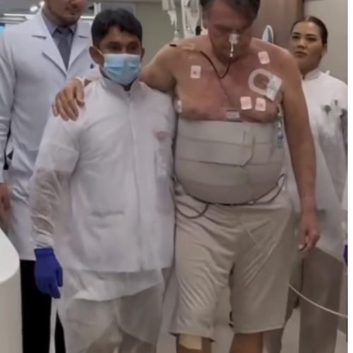 Bolsonaro recebe alta da UTI e é transferido para quarto