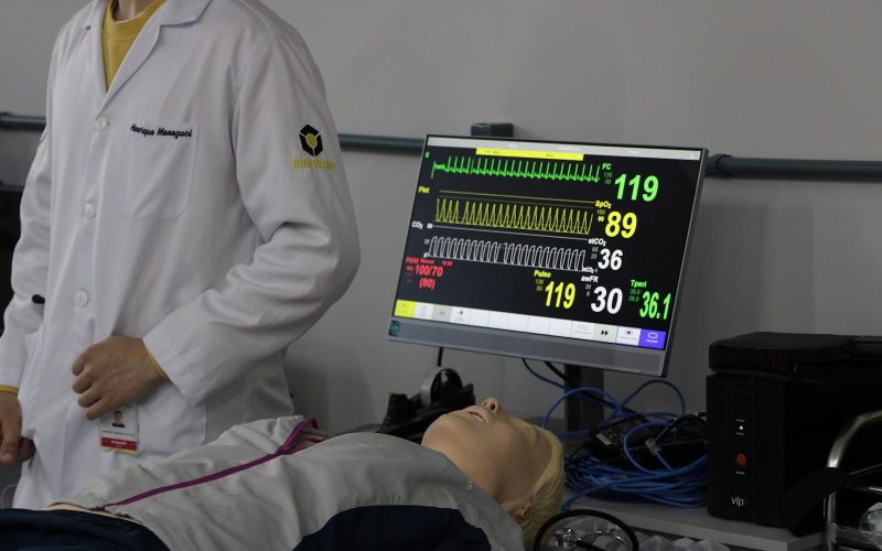 “OAB dos médicos”: Câmara aprova urgência para exame nacional obrigatório para formação em medicina