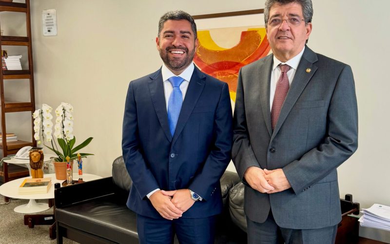 Prefeito João Victor busca novos investimentos para Viçosa em Brasília