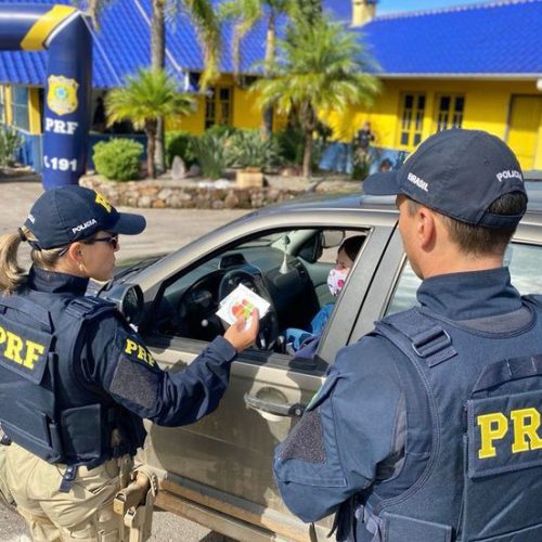 Motoristas já podem quitar débitos via Pix durante blitz e evitar remoção do veículo