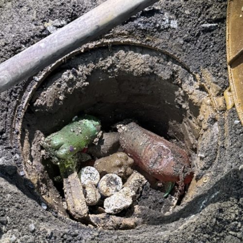 Descarte incorreto de lixo pode provocar alagamentos: Prevenção é a principal aliada durante o período chuvoso