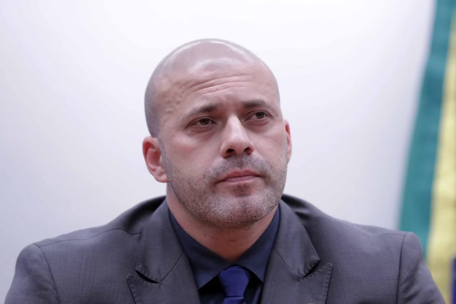 Daniel Silveira pede a Moraes para liberá-lo para ir à academia aos fins de semana