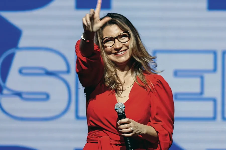 Lula condecora Janja, Moraes e Felipe Neto com Ordem Nacional do Mérito Educativo