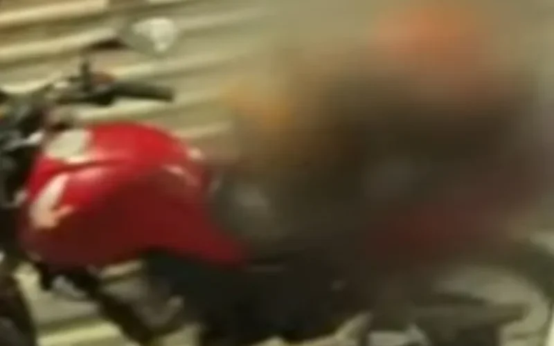 Jovem morre após cair de moto durante perseguição policial na ponte do Vale do Reginaldo