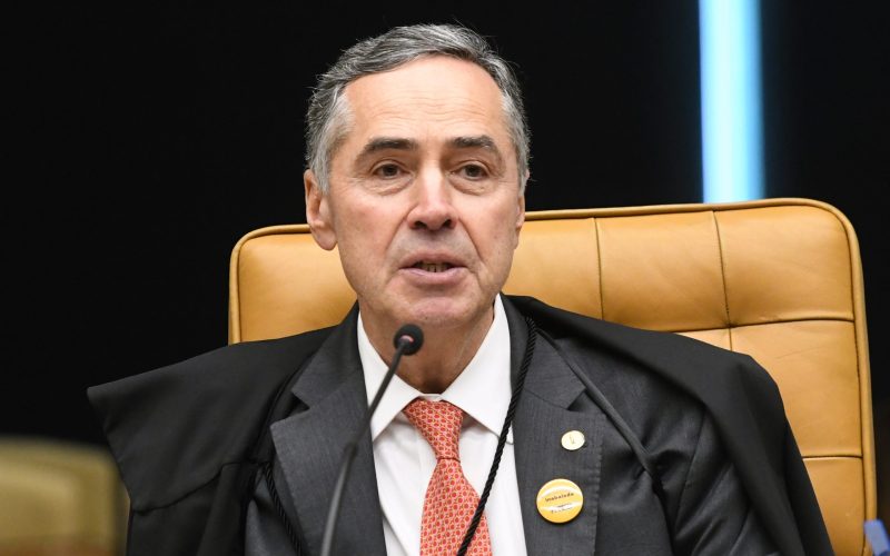 Barroso pode votar sobre aborto antes de deixar o STF