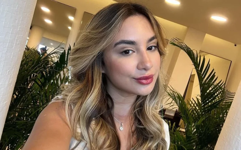 Mulher morre baleada durante confronto entre facções