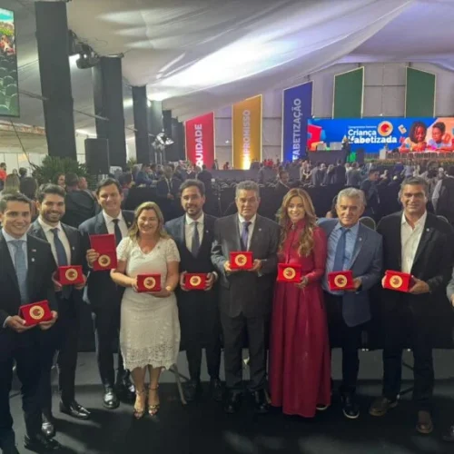 Municípios alagoanos são homenageados com selo nacional de alfabetização