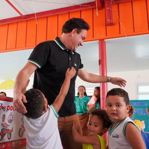 Prefeito Jorge Galvão garante pagamento do 1/6 de férias a servidores da Educação de Jundiá