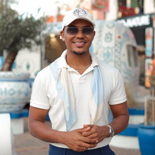 Influenciador celebra notícia positiva após susto com possível nódulo cancerígeno