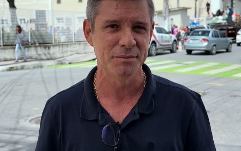 Cabo Bebeto critica invasão do MST a prédios públicos e dispara: “Com policial civil, o governador é valente. Com o MST, é frouxo”