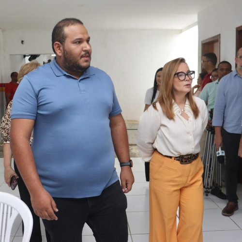 Ação da Prefeitura de Matriz de Camaragibe e TJ-AL doa 300 agasalhos para famílias carentes