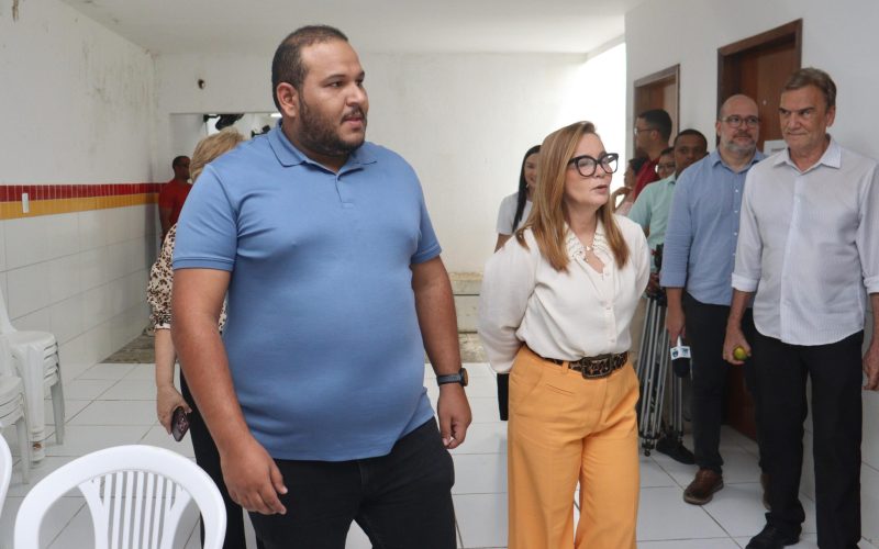 Ação da Prefeitura de Matriz de Camaragibe e TJ-AL doa 300 agasalhos para famílias carentes