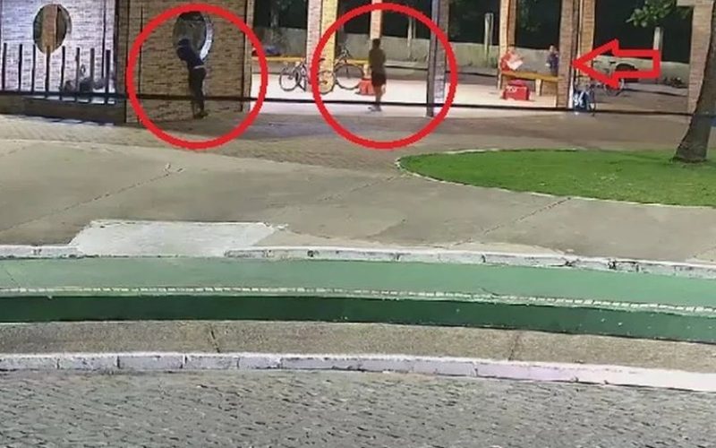Suspeito de atentado no Vera Arruda usa tornozeleira eletrônica e tem acusação por duplo homicídio