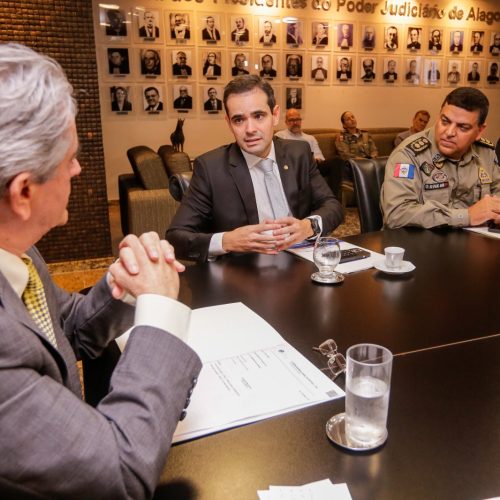 Deputado Lelo Maia anuncia criação de programas em benefício a crianças e adolescentes em Alagoas