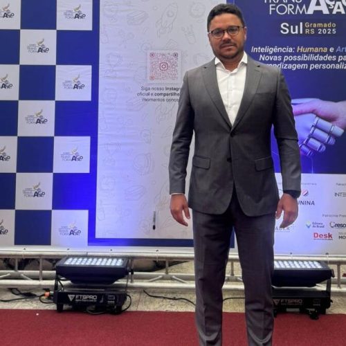 Prefeito Bruno Teixeira participa do CONET Sul 2025 e reforça compromisso com a educação de qualidade em Maribondo