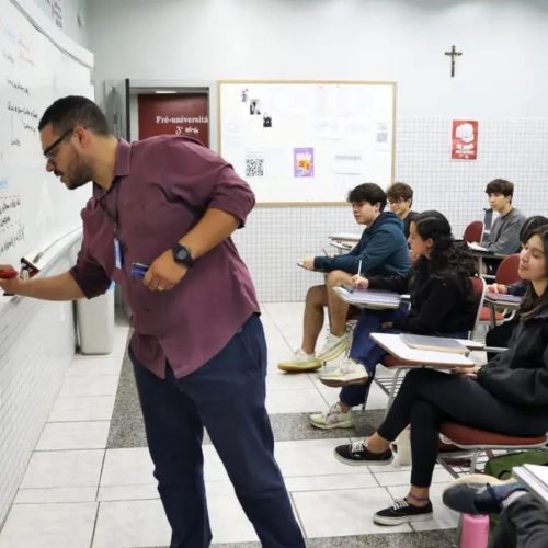 Professores de renome nacional vem a Maceió para aulão gratuito preparatório para o Enem