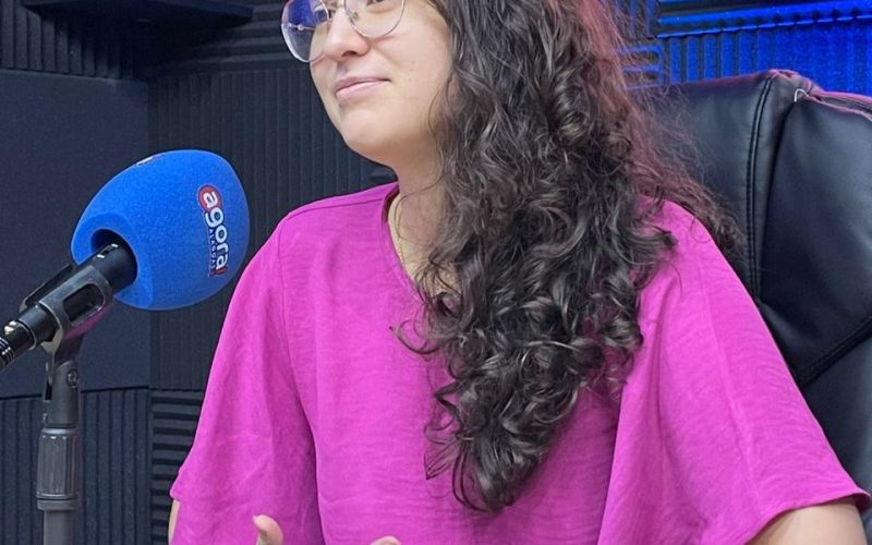 Teca Nelma comenta greve na educação estadual: “Quem faz o chão das escolas são os trabalhadores”