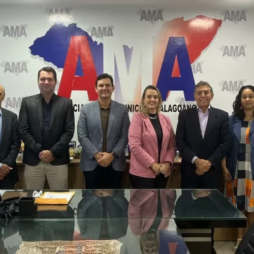 AMA e Receita Federal alinham ações para implantação da Nota Fiscal de Serviços Eletrônica nos municípios alagoanos