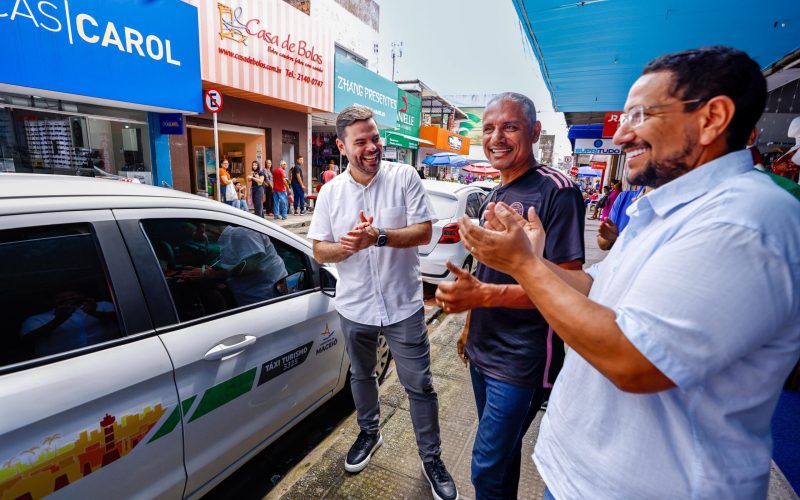 Chico Filho comemora novas permissões para taxistas em Maceió