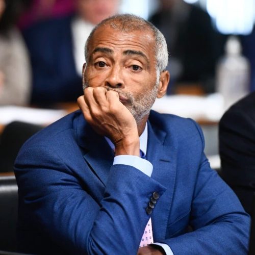 Romário nega rompimento com Bolsonaro e reafirma boa relação com PL: “Não uso rede social para fazer intriga”