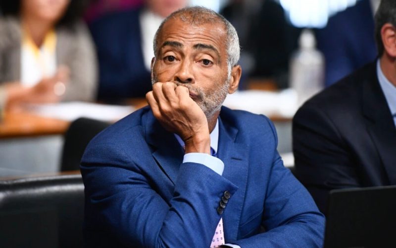 Romário nega rompimento com Bolsonaro e reafirma boa relação com PL: “Não uso rede social para fazer intriga”