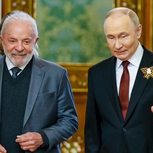 Guerra na Ucrânia e cooperação do Brics: Lula e Putin conversam por telefone