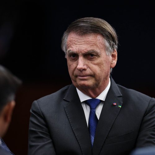 PF abre inquérito contra Bolsonaro por fake news e crimes contra a honra de Lula