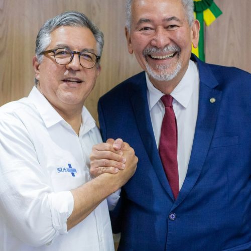 Deputado Paulão anuncia chegada de Unidades Odontológicas Móveis para Alagoas