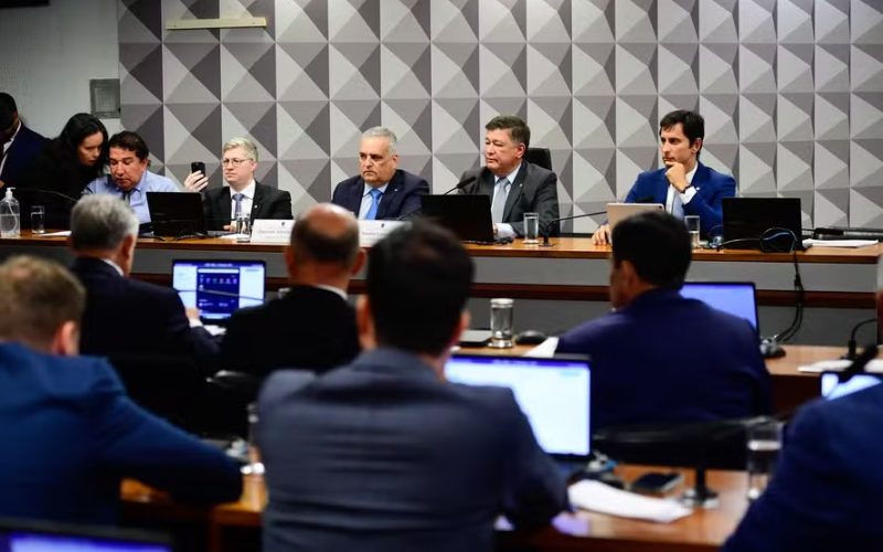 Comissão do INSS acumula mais de 640 pedidos logo na primeira semana e supera covid-19 e 8 de janeiro