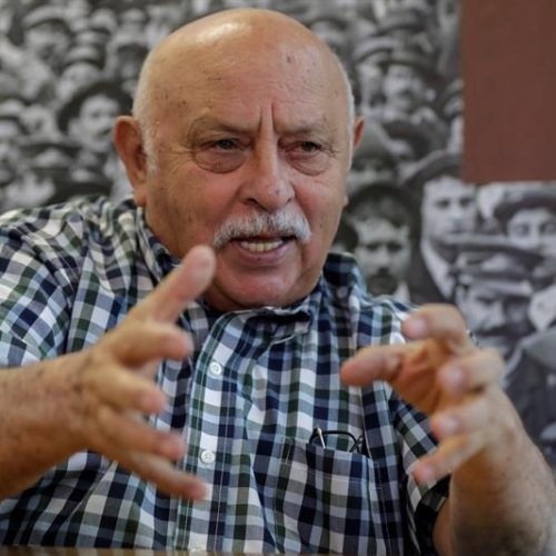 Senador pede que diretor da PF explique exclusão de Frei Chico de investigação do INSS