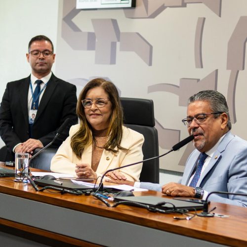 Senado instala Subcomissão de Prevenção e Tratamento do Câncer sob presidência da senadora Dra. Eudócia