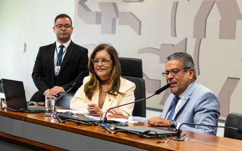 Senado instala Subcomissão de Prevenção e Tratamento do Câncer sob presidência da senadora Dra. Eudócia