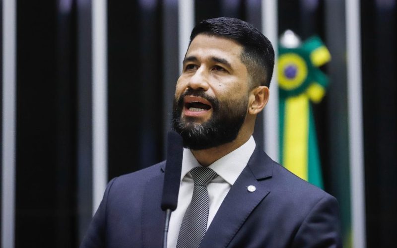 Deputado Fabio Costa diz que governo ignorou alertas sobre fraude no INSS desde 2023